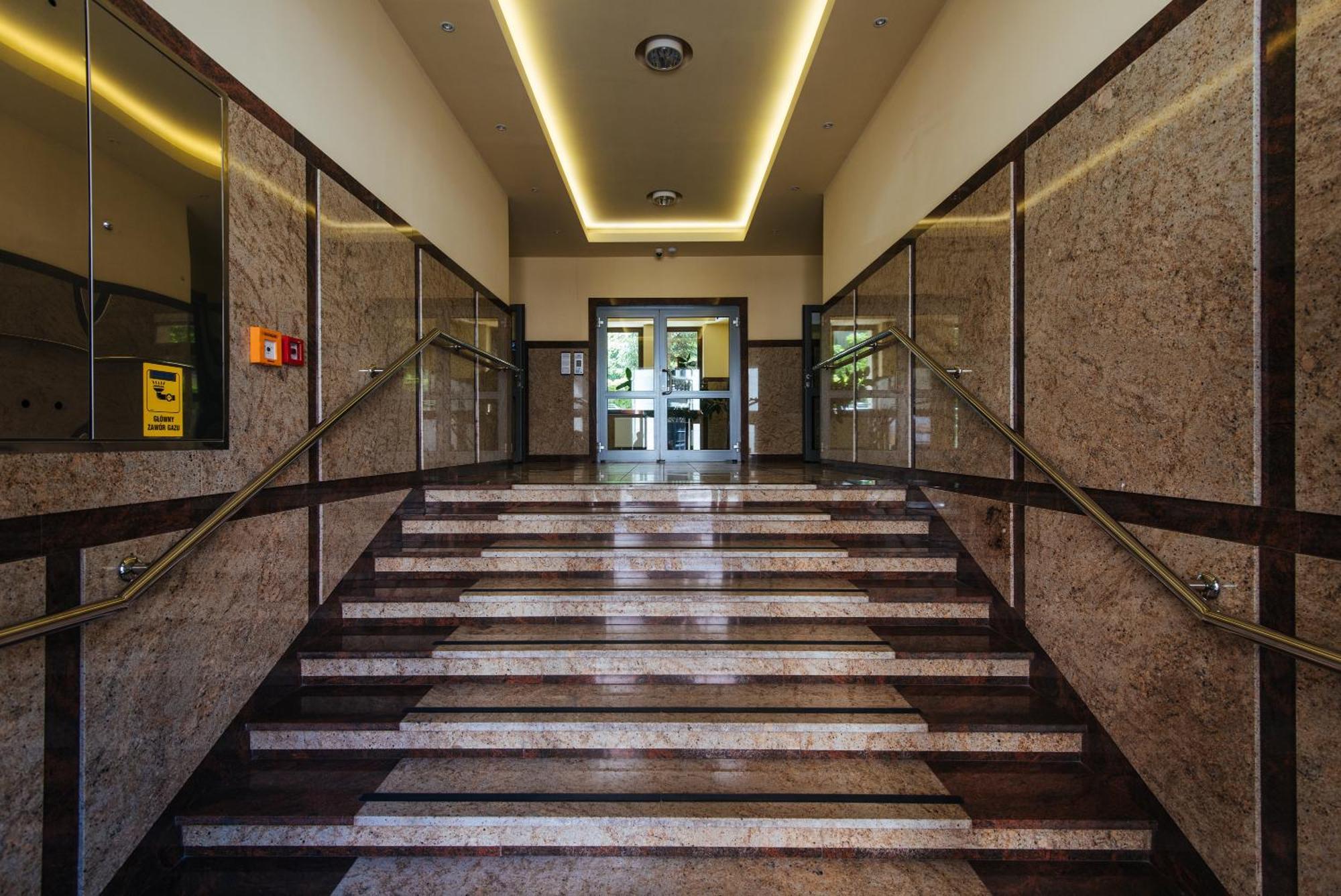 Apartamenty Wielopole Krasków Exterior foto